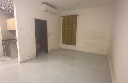 Apartment - Studio - 1 Bathroom for rent in Al Rashidiya Towers - Al Rashidiya - Ajman Downtown - Ajman