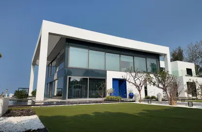 Villa - 7 Bedrooms - 7+ Bathrooms for sale in Nurai Resort - Nurai Island - Abu Dhabi