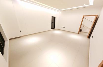 Villa - 4 - 6 for rent in Al Zaheya Gardens - Al Zahya - Ajman