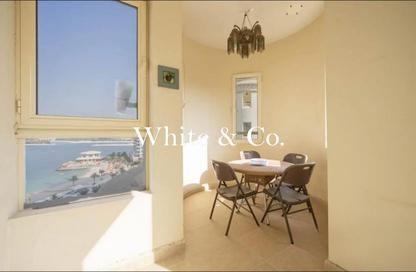 Apartment - 3 Bedrooms - 4 Bathrooms for rent in Al Dabas - Shoreline Apartments - Palm Jumeirah - Dubai