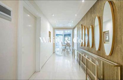 Apartment - 3 Bedrooms - 4 Bathrooms for rent in Al Dabas - Shoreline Apartments - Palm Jumeirah - Dubai