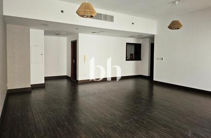 Apartment - 3 - 3 for sale in Shams 2 - Shams - Jumeirah Beach Residence - Dubai