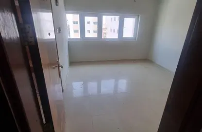 Apartment - Studio - 1 Bathroom for rent in Al Butina - Sharjah