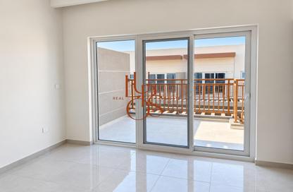 Townhouse - 4 - 4 for rent in Verona - Damac Hills 2 - Dubai