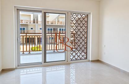 Townhouse - 4 - 4 for rent in Verona - Damac Hills 2 - Dubai