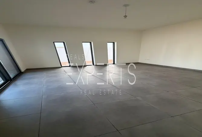 164565749 - Property Image 2