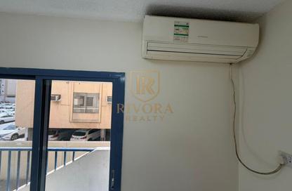 Apartment - Studio - 1 for rent in Al Mankhool - Bur Dubai - Dubai