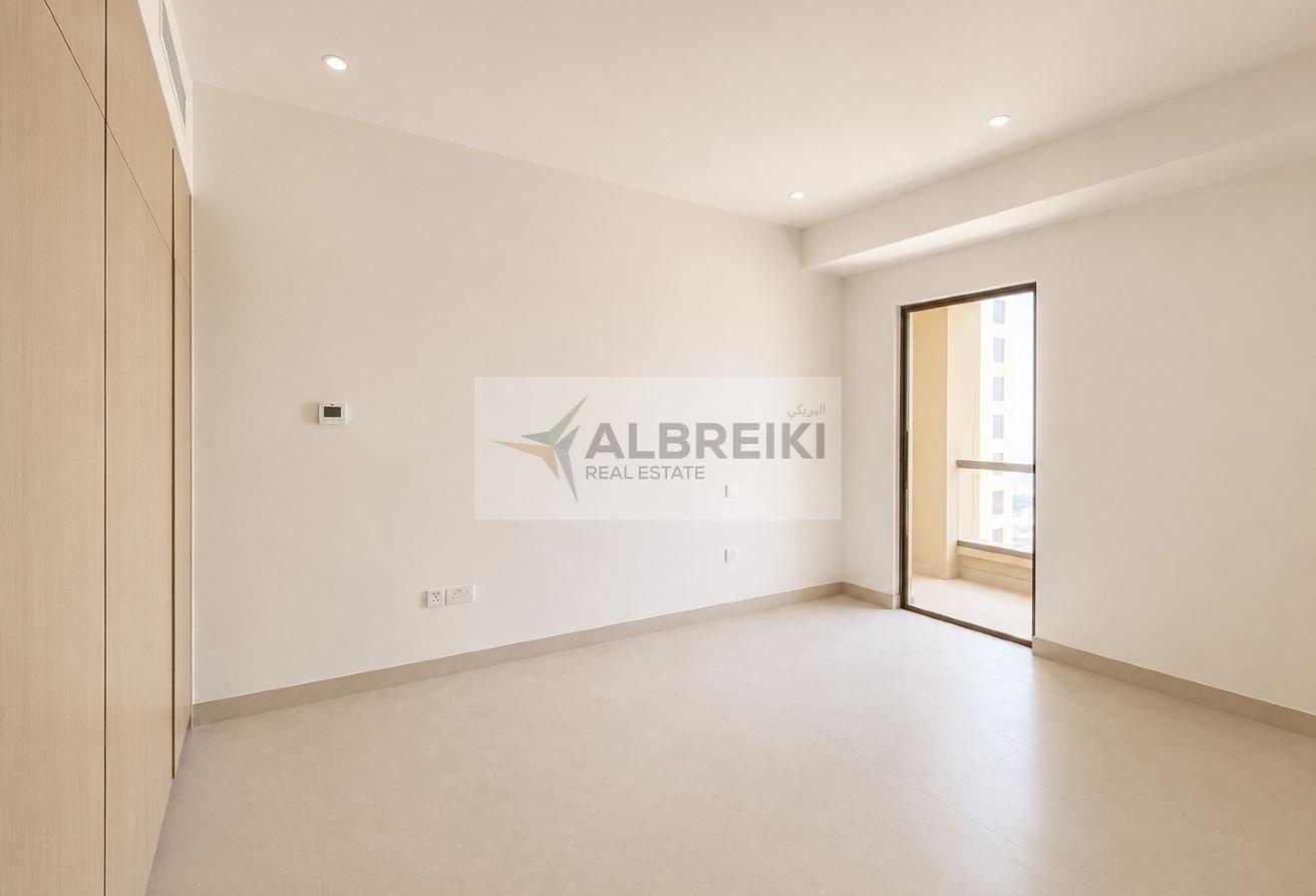 Spacious 4BR| Fully Renovated | Premium finishes photo 7
