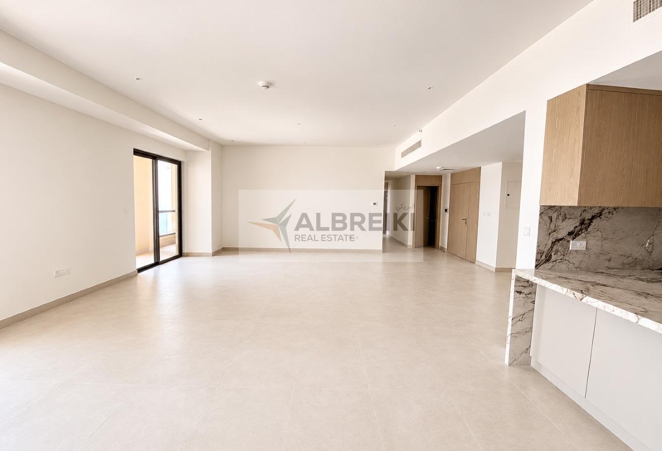 Spacious 4BR| Fully Renovated | Premium finishes photo 2