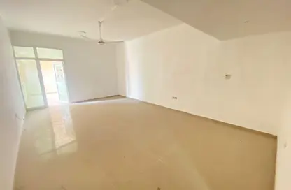 Apartment - 1 Bedroom - 2 Bathrooms for rent in Al Rashidiya Towers - Al Rashidiya - Ajman Downtown - Ajman