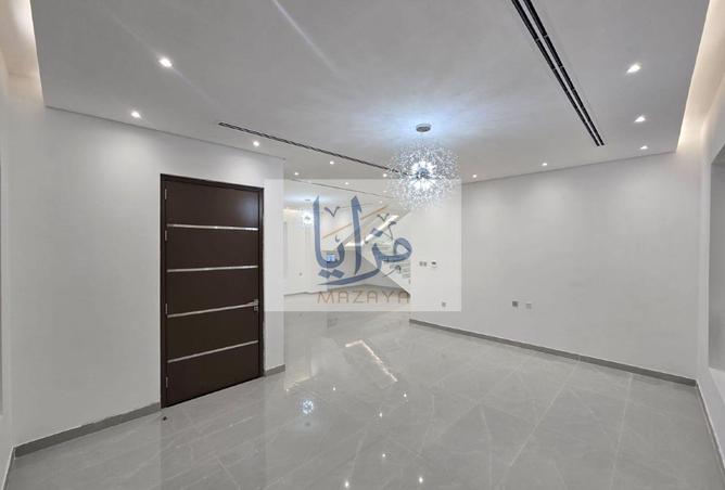 125658235 - Property Image 3