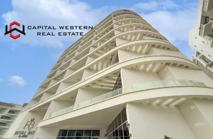 شقة - 2 غرف نوم - 3 حمامات للايجار في رويال باي - نخلة جميرا - دبي