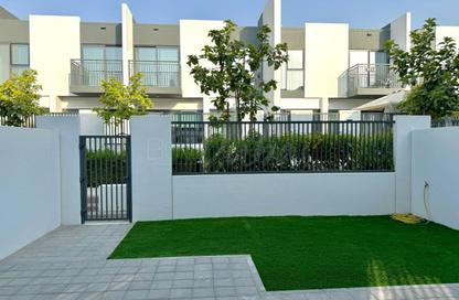 Villa - 3 - 4 for rent in La Rosa 2 - La Rosa - Villanova - Dubai Villa - 3 - 4 for rent in La Rosa 2 - La Rosa - Villanova - Dubai