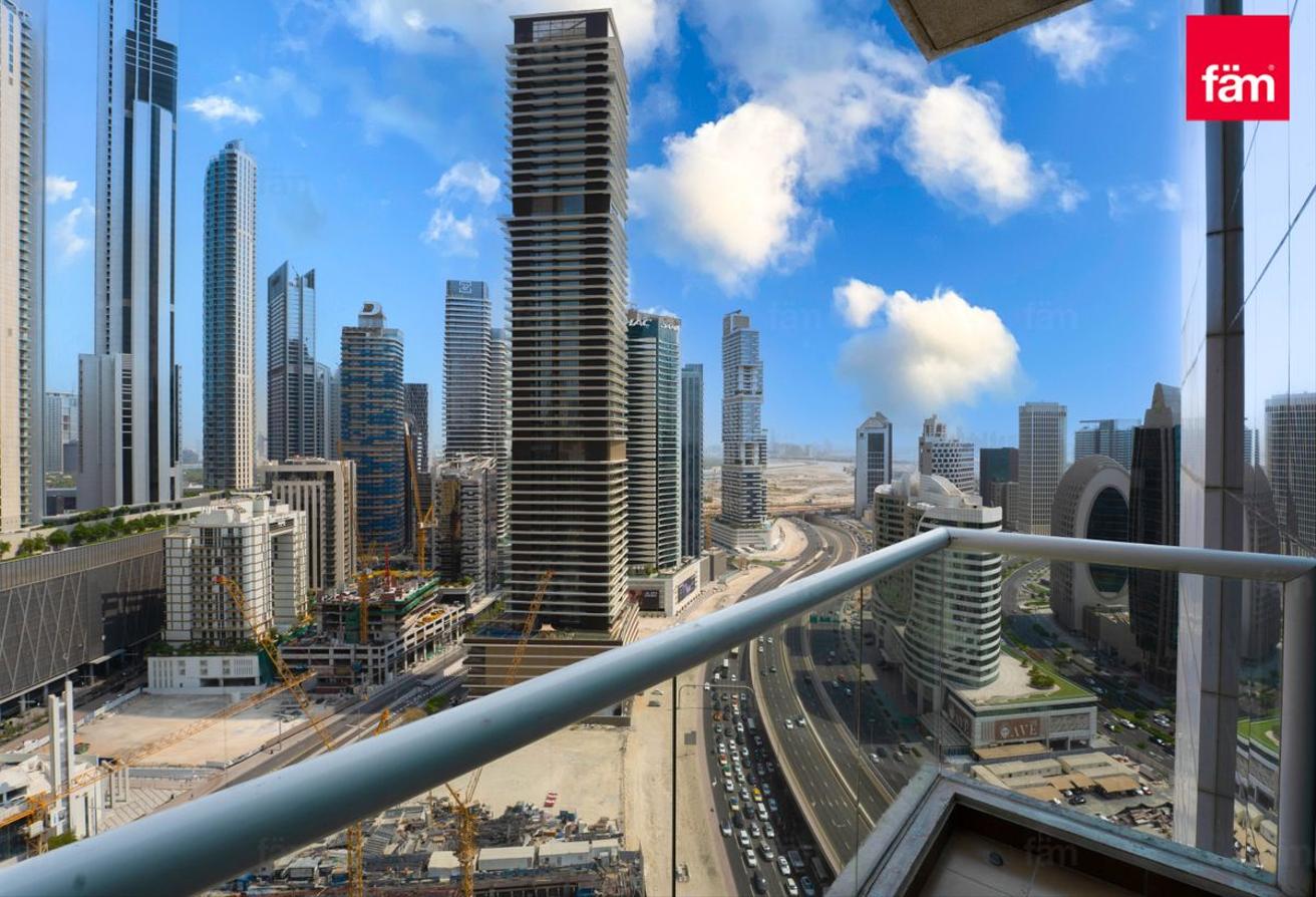 Exclusive Offer | Canal View | Premium Furnished photo 8
