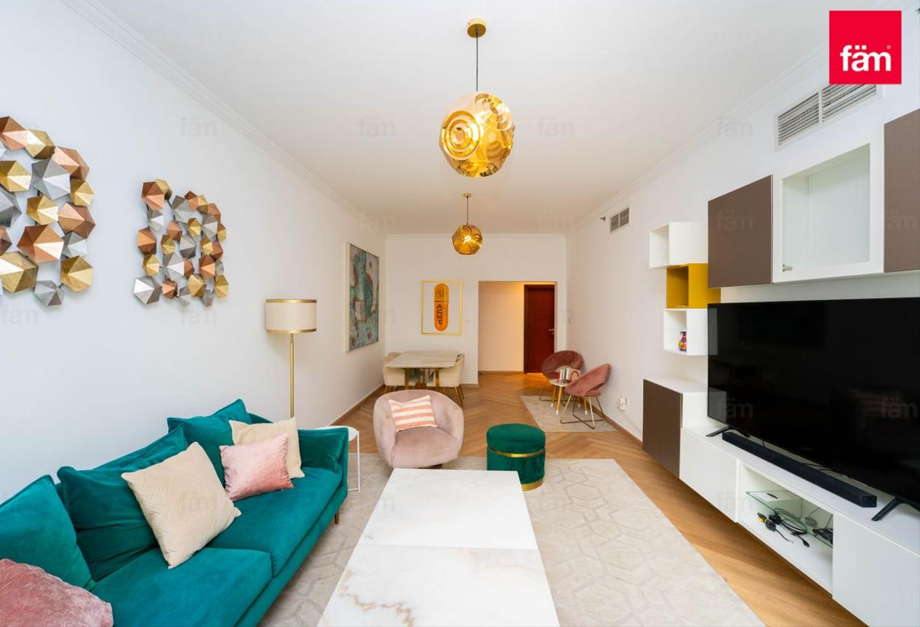 Exclusive Offer | Canal View | Premium Furnished photo 2