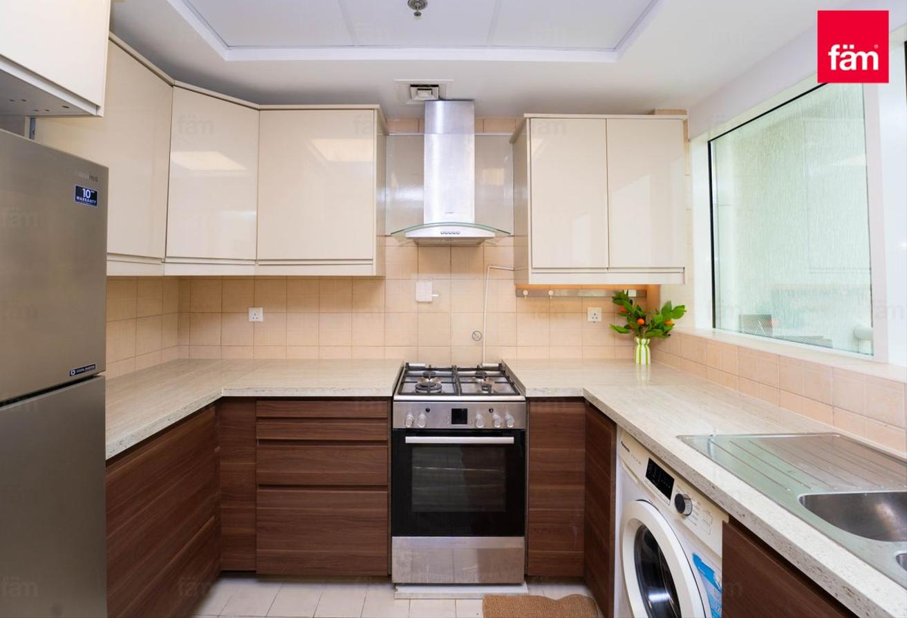 Exclusive Offer | Canal View | Premium Furnished photo 5