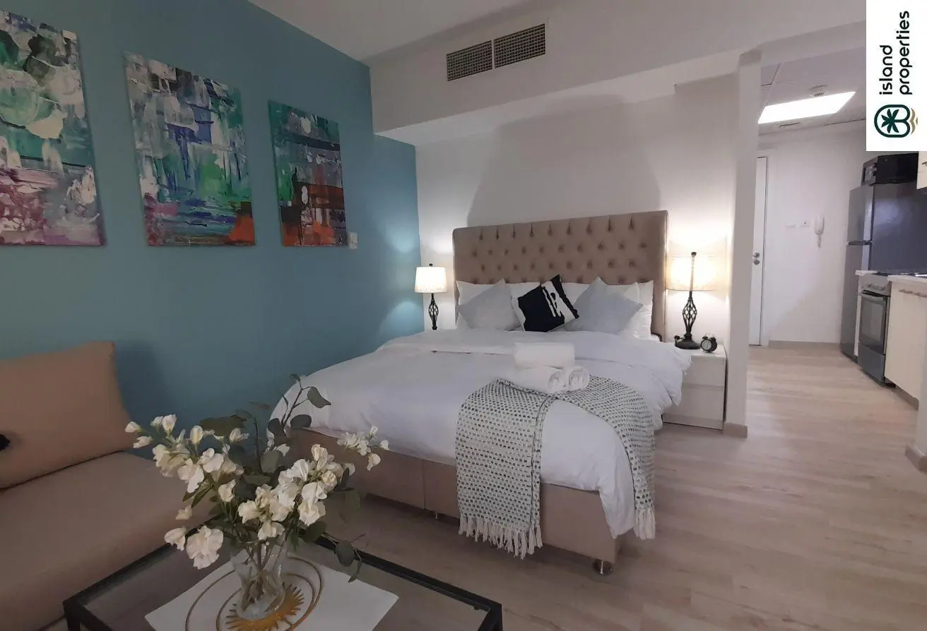 98262821 - Property Main Image