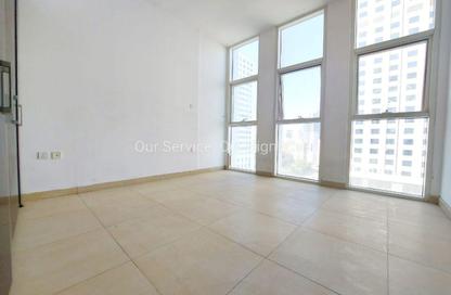 Apartment - 3 Bedrooms - 4 Bathrooms for rent in New Al Taawun Road - Al Taawun - Sharjah