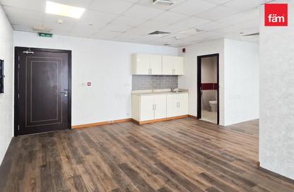 Office Space - Studio - 1 Bathroom for rent in Churchill Executive Tower - Churchill Towers - Business Bay - Dubai
