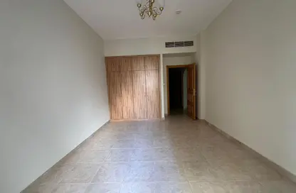 Apartment - 1 Bedroom - 2 Bathrooms for rent in Al Qulaya'ah - Al Sharq - Sharjah