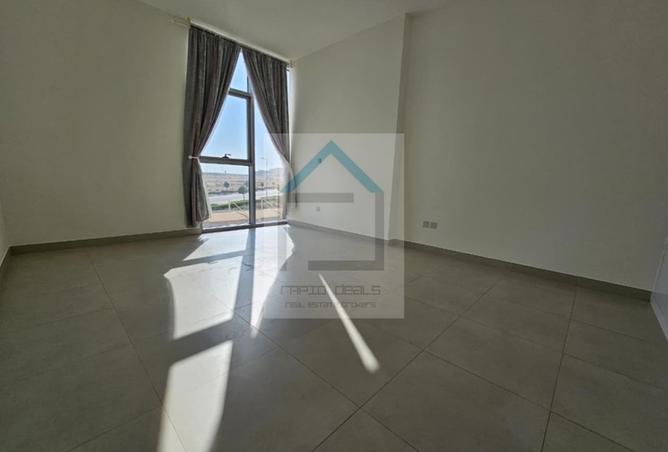 16050411 - Property Main Image