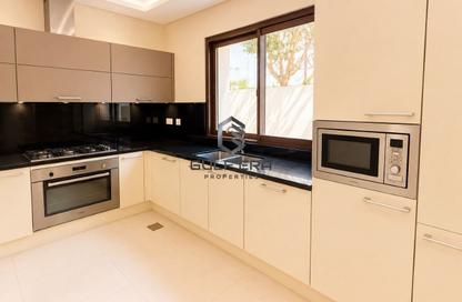 Villa - 5 Bedrooms - 6 Bathrooms for rent in Millennium Estates - Meydan Gated Community - Meydan - Dubai Villa - 5 Bedrooms - 6 Bathrooms for rent in Millennium Estates - Meydan Gated Community - Meydan - Dubai