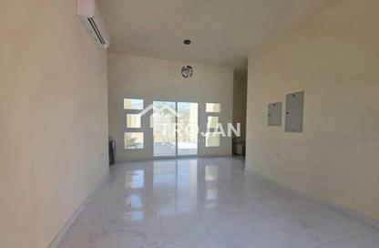 Villa - 4 Bedrooms - 4 Bathrooms for rent in Al Barsha 3 Villas - Al Barsha 3 - Al Barsha - Dubai