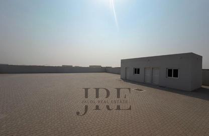 Warehouse - Studio - 1 for rent in Al Sajaa Industrial - Al Sajaa - Sharjah