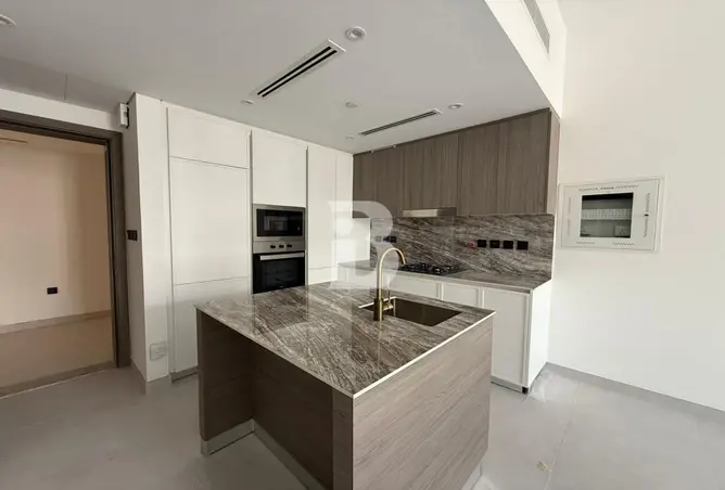 122898603 - Property Image 2