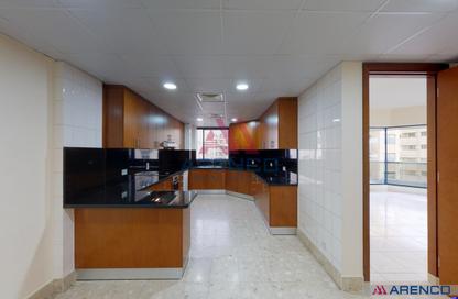 Apartment - 3 for rent in Golden Sands 4 - Al Mankhool - Bur Dubai - Dubai