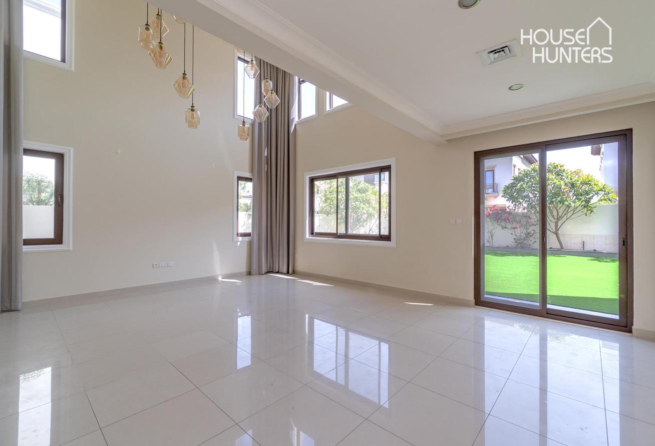 Well maintained | Large plot | Avaiable soon photo 9