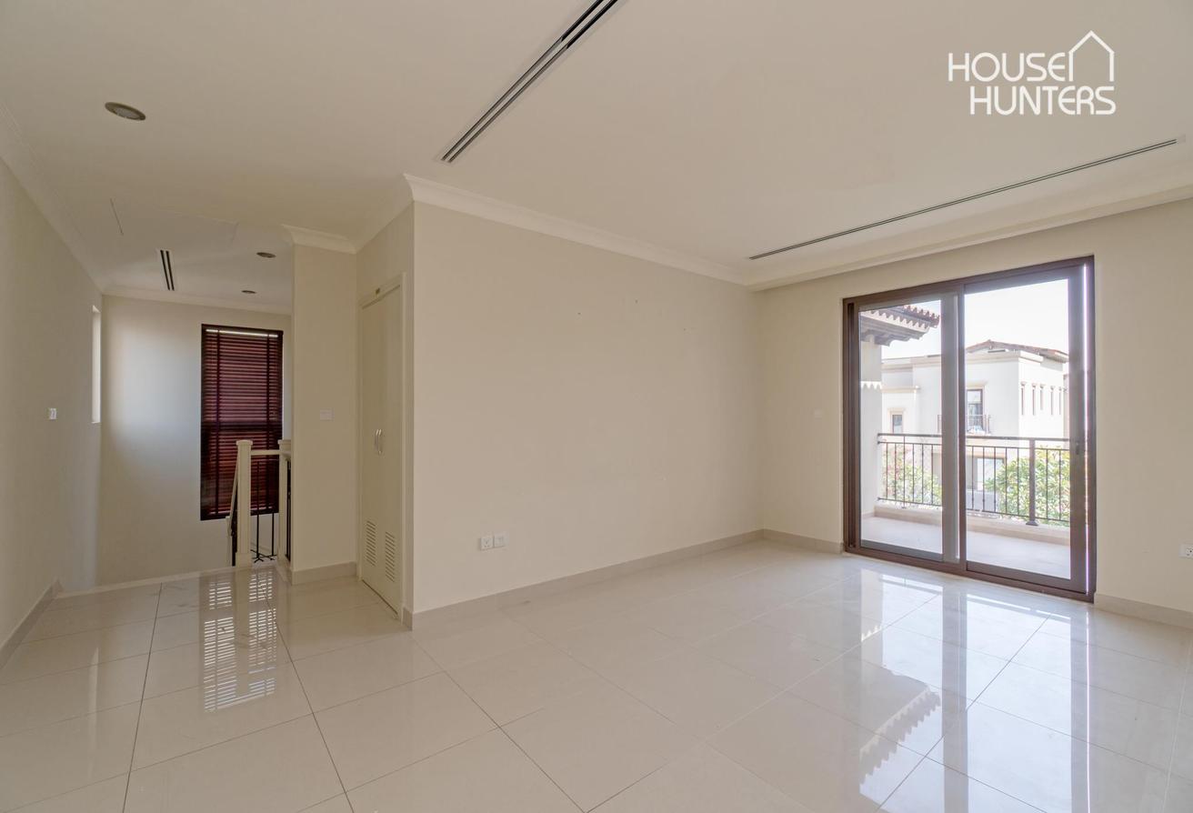 Well maintained | Large plot | Avaiable soon photo 10