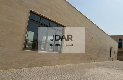 Show Room - Studio - 6 Bathrooms for rent in Industrial Area 5 - Sharjah Industrial Area - Sharjah Show Room - Studio - 6 Bathrooms for rent in Industrial Area 5 - Sharjah Industrial Area - Sharjah