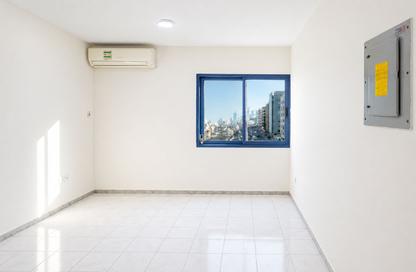 Apartment - 1 Bedroom - 2 Bathrooms for rent in Al Mankhool - Bur Dubai - Dubai