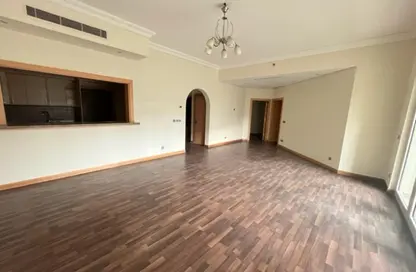 Apartment - 2 Bedrooms - 3 Bathrooms for rent in Al Habool - Shoreline Apartments - Palm Jumeirah - Dubai