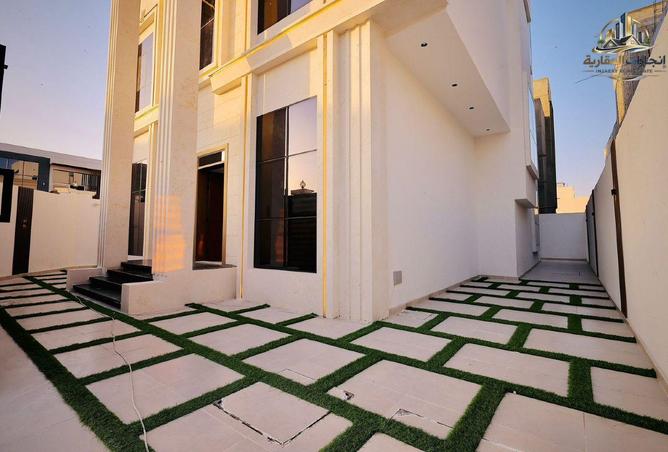 94017090 - Property Image 2