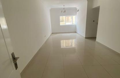 Apartment - 1 - 1 for rent in Al Khan Corniche - Al Khan - Sharjah