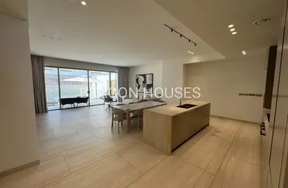 Townhouse - 3 Bedrooms - 4 Bathrooms for rent in Nad Al Sheba Gardens 1 - Nad Al Sheba Gardens - Nad Al Sheba 1 - Nad Al Sheba - Dubai