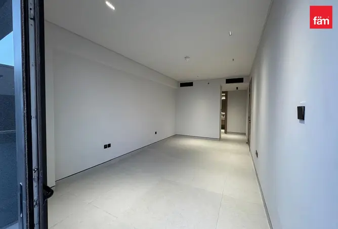 156927844 - Property Image 2