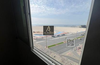 Apartment - 1 Bedroom - 1 Bathroom for rent in Ajman Corniche Residences - Ajman Corniche Road - Ajman