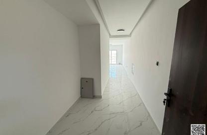 Apartment - 2 Bedrooms - 2 Bathrooms for rent in Al Mowaihat 1 - Al Mowaihat - Ajman
