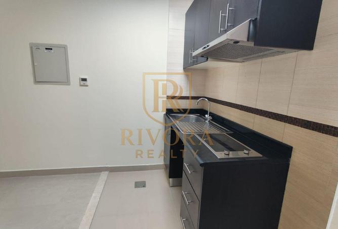 84070013 - Property Image 3