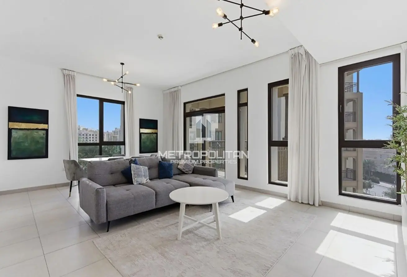 94003582 - Property Main Image