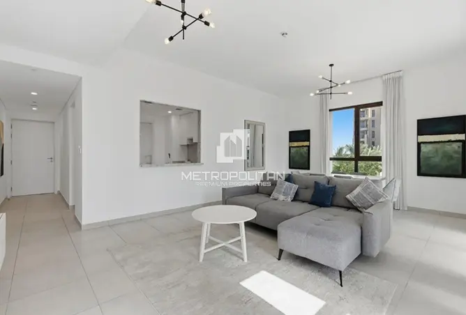 94003582 - Property Image 2
