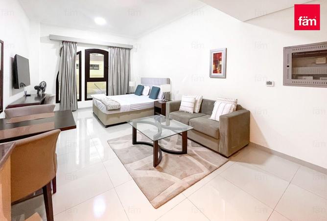 76162360 - Property Image 2