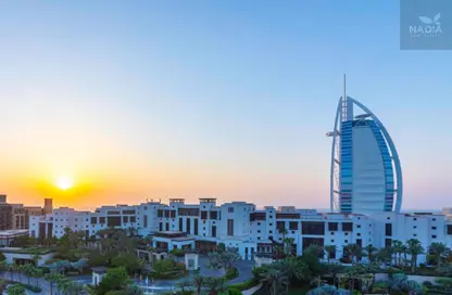 Apartment - 1 Bedroom - 2 Bathrooms for sale in Jomana 3 - Madinat Jumeirah Living - Umm Suqeim - Dubai