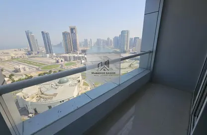 شقة - 2 غرف نوم - 2 حمامات للايجار في الممزر بلازا - شارع التعاون - التعاون - الشارقة