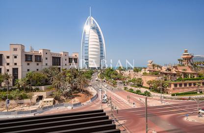 Apartment - 3 - 3 for rent in Lamtara 1 - Madinat Jumeirah Living - Umm Suqeim 3 - Umm Suqeim - Dubai