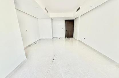 Apartment - 1 Bedroom - 2 Bathrooms for rent in New Al Taawun Road - Al Taawun - Sharjah