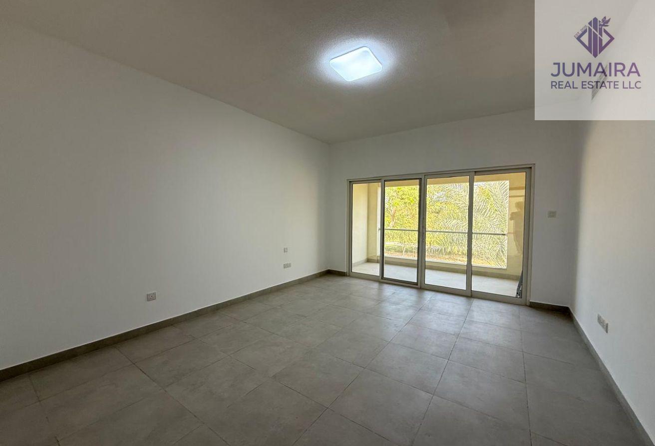 Fully Upgraded | Renovated I Stylish 2BR Bermuda .